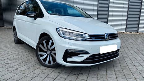 Volkswagen Touran • 2019 • 26,600 km
