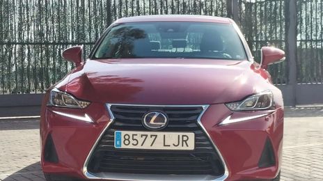 Lexus IS • 2020 • 89,000 km