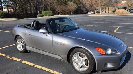 Honda S2000 • 2001 • 105,605 km