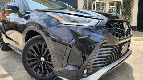 Toyota 4Runner • 2024 • 34,000 km