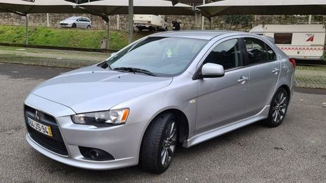 Mitsubishi Lancer • 2010 • 200,000 km