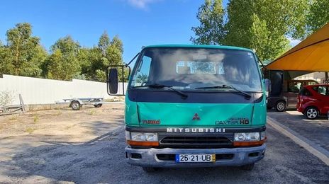 Mitsubishi Fuso canter • 2002 • 499,000 km