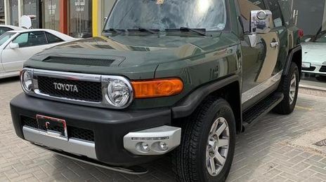 Toyota FJ Cruiser • 2014 • 33,000 km