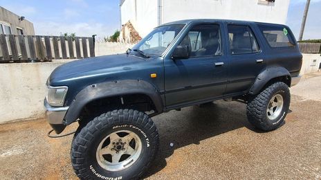 Toyota 4-Runner • 1994 • 222,000 km