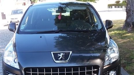 Peugeot 3008 • 2013 • 157,000 km