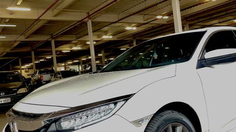 Honda Civic • 2020 • 90,000 km