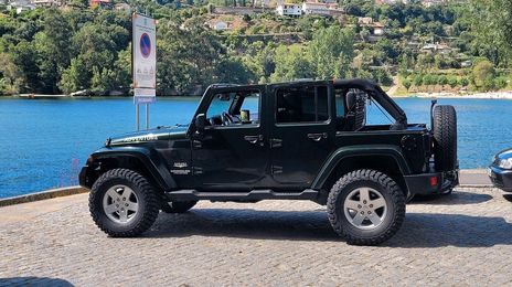 Jeep Wrangler • 2021 • 80,000 km
