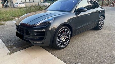 Porsche Macan • 2016 • 117,000 km