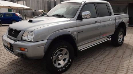 Mitsubishi L200 Pick up • 2004 • 190,000 km