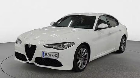 Alfa Romeo Giulia • 2023 • 34,700 km