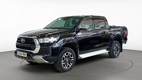 Toyota Hilux • 2023 • 12,960 km