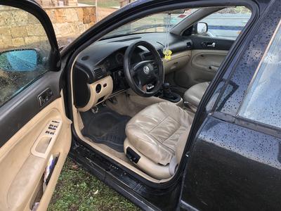 Volkswagen Passat • 1999 • 245 km