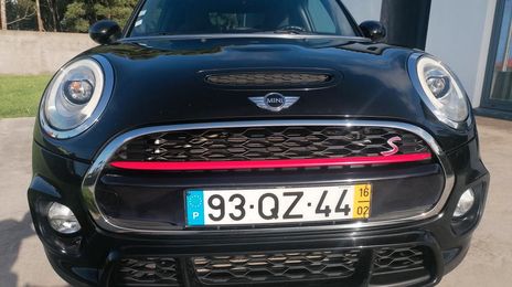 MINI Cooper • 2016 • 110,000 km
