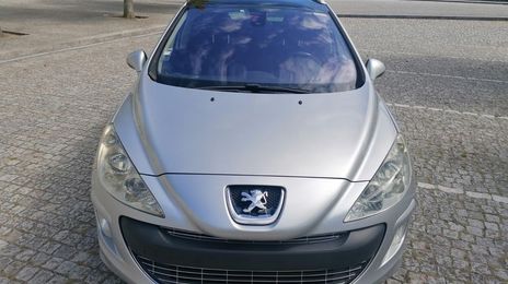Peugeot 308 SW • 2008 • 177,000 km