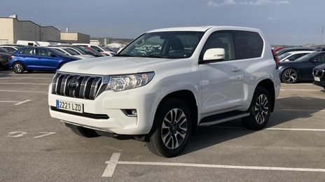 Toyota Land Cruiser • 2022 • 15,926 km