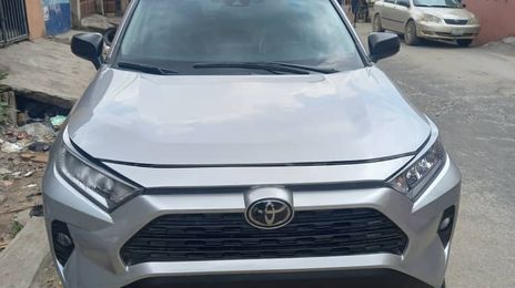 Toyota RAV4 • 2020 • 2 km