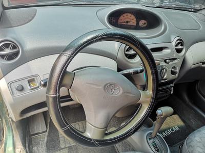 Toyota Yaris • 2001 • 135,200 km