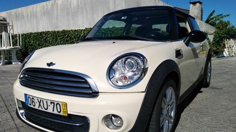MINI Cooper D • 2012 • 149,000 km