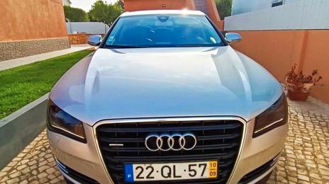 Audi A8 • 2011 • 150,000 km