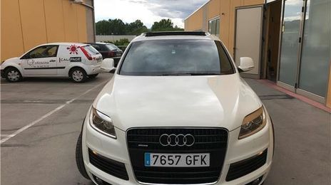 Audi Q7 • 2009 • 129,000 km