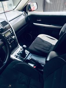 Suzuki Grand Vitara • 2010 • 65,000 km