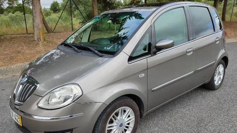 Lotus Evora 400 • 2008 • 250,000 km