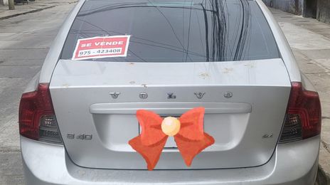 Volvo S40 • 2009 • 100 km