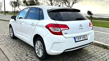 Citroën C4 • 2014 • 260,000 km