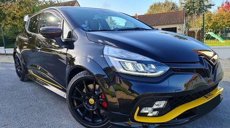 Renault Clio • 2018 • 53,400 km