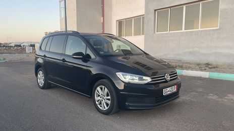 Volkswagen Touran • 2020 • 190,000 km