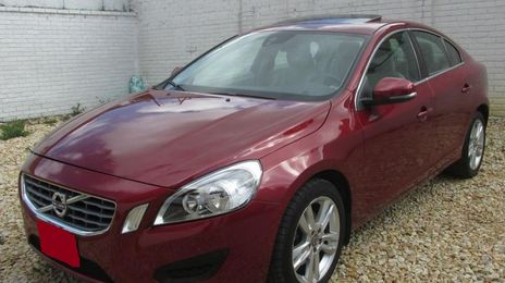 Volvo S60 • 2012 • 142,000 km