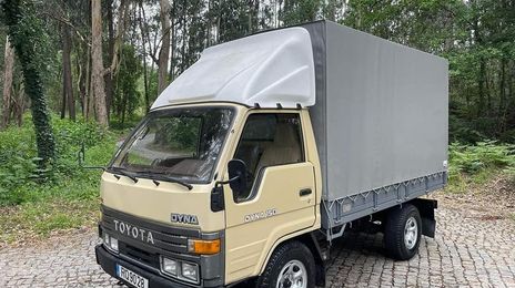Toyota Dyna • 1991 • 104,000 km