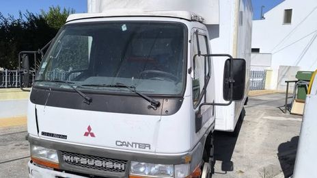 Mitsubishi Fuso canter • 2006 • 178,000 km