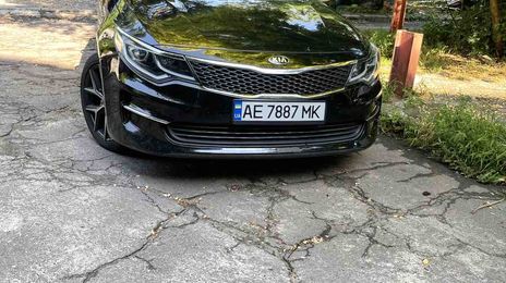 Kia Optima • 2016 • 107,000 km