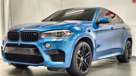 BMW X6 • 2020 • 11,000 km