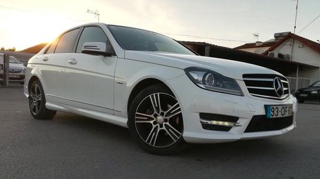Mercedes-Benz 200 - 300 • 2013 • 120,000 km