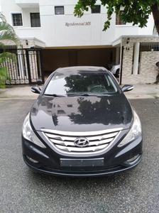 Hyundai Sonata • 2011 • 118,000 km