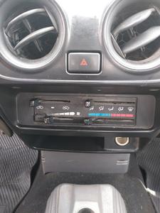 Nissan Np300 • 2015 • 112,500 km