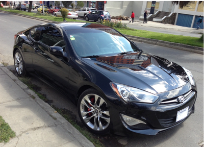 Hyundai Genesis • 2013 • 8,000 km