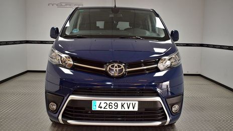 Toyota Verso • 2019 • 20,000 km