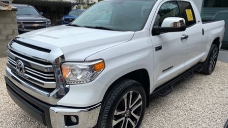Toyota Tundra • 2016 • 99 km