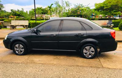 Chevrolet Optra • 2010 • 130,000 km