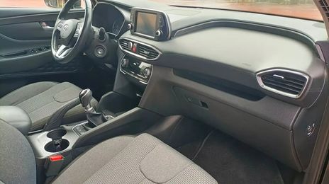 Hyundai Santa Fe • 2020 • 18,400 km