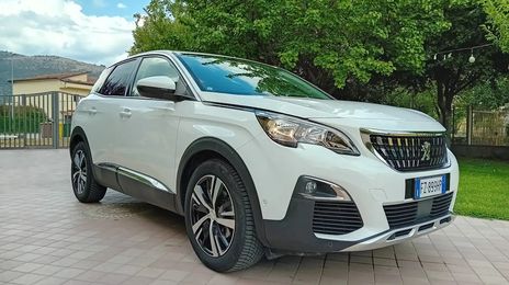 Peugeot 3008 • 2020 • 65,000 km
