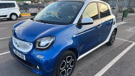 Smart Forfour • 2016 • 122,500 km