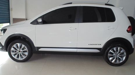 Volkswagen CrossFox • 2017 • 80,000 km