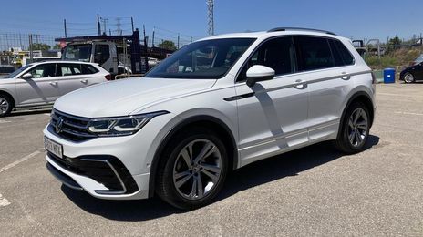 Volkswagen Tiguan • 2022 • 56,228 km
