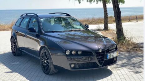 Alfa Romeo 159 • 2006 • 217,000 km