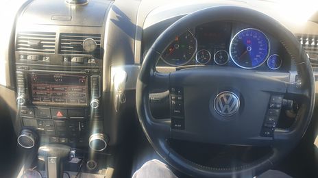 Volkswagen Touareg • 2008 • 121,000 mi