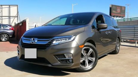 Honda Odyssey • 2018 • 95,000 km